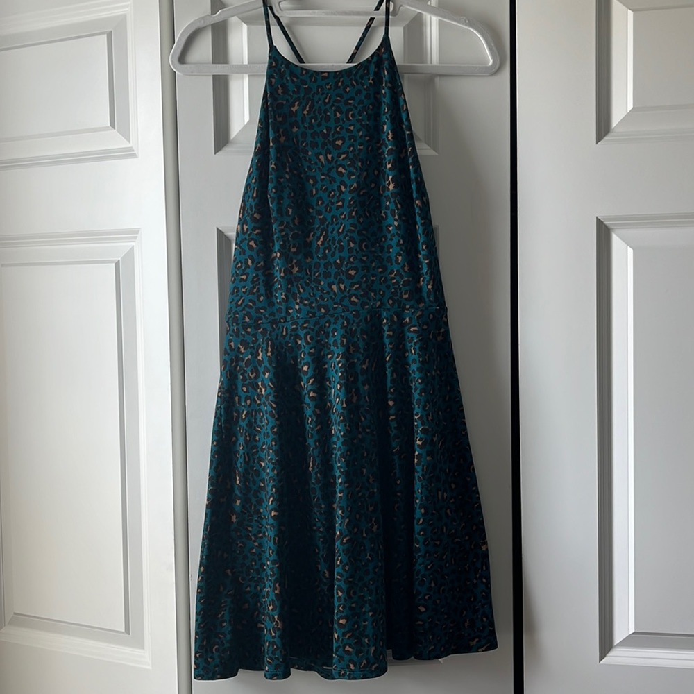 Dress - Picture 4 of 4
